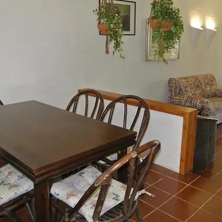 Villa- Gualdo N